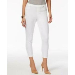 Style Co Petite Pull-On Capri Leggings, PXS